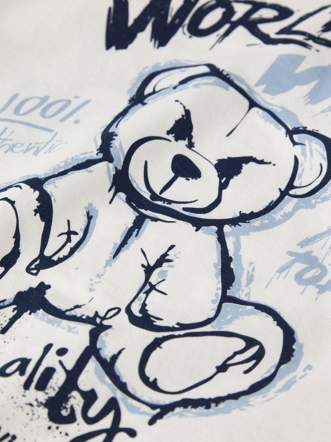 model_shot-front_full